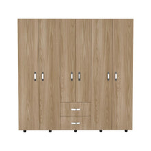 Closet Barin, Fresno Europeo y Wengue, con cuatro puertas abatibles