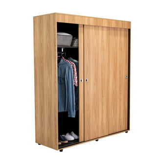 Closet Angelo 150, Fresno Europeo y Wengue, con Tres Puertas Corredizas