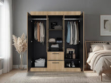 Closet Aura II, Fresno Europeo y Wengue, con cuatro puertas y dos cajones