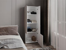 Closet Beico II, Blanco Duqueza, con tres Puertas Abatibles y cuatro entrepaños ZF