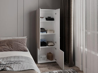Closet Beico II, Blanco Duqueza, con tres Puertas Abatibles y cuatro entrepaños