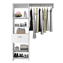 Closet Delhi 150, Blanco Duqueza, con tres entrepaños y un tubo para colgar ropa ZF