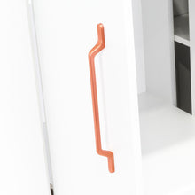 Closet Golden, Blanco y Oro Rosa, Variedad de Entrepaños y Seis Puertas Abatibles