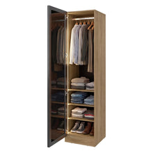 Closet Tolum 50, Fresno Europeo, Con Luces LED y Puerta en vidrio, Con amplio espacio