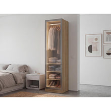 Closet Tolum 50, Fresno Europeo, Con Luces LED y Puerta en vidrio, Con amplio espacio