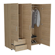Closet Light, Beige, con Dos Cajones y Tres Puertas Batientes