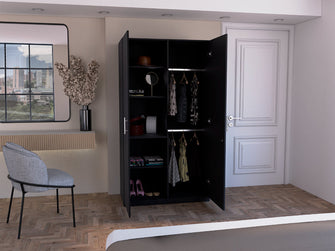 Closet Maya, Wengue, con Dos Puertas Abatibles con Cerradura y Cuatro Entrepaños