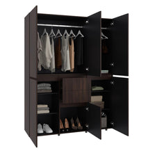 Closet Bea, Nogal y Wengue
