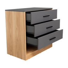 Organizador Giroa, Plata Oscuro y Fresno Europeo, con tres cajones para guardar ropa