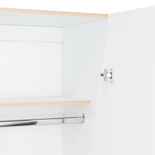 Closet Carlota, Beige y Blanco, con Dos Puertas Abatibles