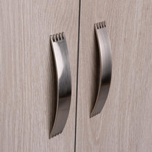 Closet Quiles 120, Wengue y Humo, con Espejo, Tubo Para Colgar Ropa, tres Puertas Abatibles ZF