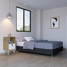 Combo Para Habitación Yuram, Incluye Base Cama - Colchón - Closet - Panel y Mesa de Noche