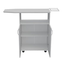 Mesa Para Planchar Zendaya, Blanco Duqueza, con compartimientos para almacenar elementos de aseo ZF