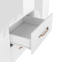 Closet Golden, Blanco y Oro Rosa, Variedad de Entrepaños y Seis Puertas Abatibles