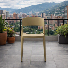 Silla Mónaco, Color Khaki, con Espaldar y Diseño Moderno