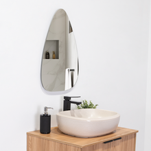 Espejo Irregular Carlo, en forma de Gota