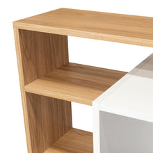 Escritorio Estelar Plus, Café Claro y Blanco, cuenta con tres entrepaños laterales