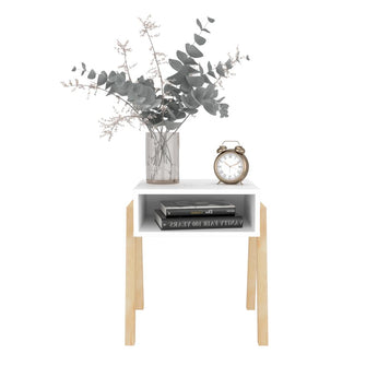 Mesa de Noche Pinet, Blanco Duqueza, con un entrepaño para guardar objetos y diseño minimalista