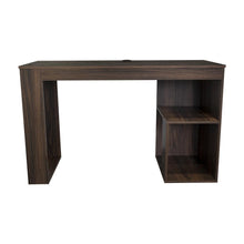 Escritorio Cuera, Nogal Europeo, con pasacables para articulos electronicos