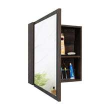 Gabinete de Baño Luma, Nogal Europeo, con Puerta Espejo y Entrepaños Para Ubicar Múltiples Objetos