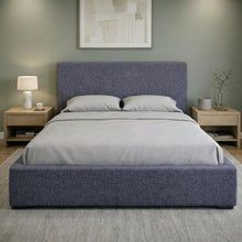 Cama Mecy Lift 140, Gris Oscuro, Tapizada, con Almacenamiento Hidráulico