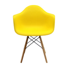 Kit por 4 Silla Eames Con Brazos Patas en Madera - Amarillo