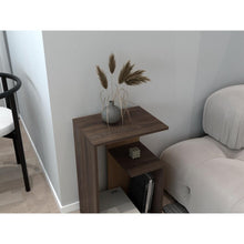 Mesa de Noche Evert, Carbón y Fresno Europeo, con diseño moderno y espacio para ubicar objetos