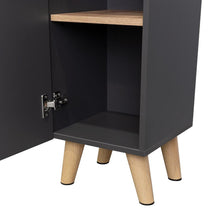 Estanteria de Baño Vicent Alto, Plata Oscuro y Café Claro, con Dos Puertas Abatibles y Entrepaños