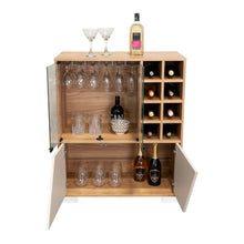 Bar Orus, Fresno Europeo y Capri,con cuatro puertas batientes