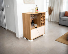 Bar Orus, Fresno Europeo y Capri,con cuatro puertas batientes