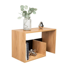 Mesa Auxiliar Evert, Fresno Europeo y Wengue, con diseño moderno y espacio para ubicar objetos