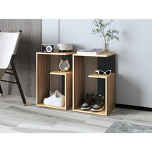 Mesa de Noche Evert, Fresno Europeo y Wengue, con diseño moderno y espacio para ubicar objetos