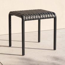 Mesa Lounge Parma, Negro, Pequeña con diseño minimalista