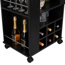Bar Finland, Wengue, con Amplios Espacios para Ubicar Botellas ZF