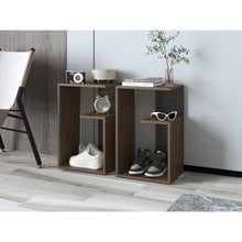 Mesa de Noche Evert, Milan y Wengue, con diseño moderno y espacio para ubicar objetos