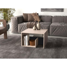 Mesa Auxiliar Evert, Nacar y Wengue, con diseño moderno y espacio para ubicar objetos