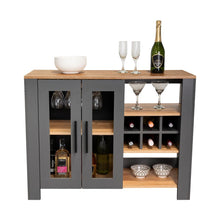 Bar Berky, Plata Oscuro y Fresno Europeo, con puertas de vidrio y manijas metálicas negras