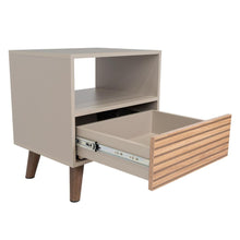 Mesa de Noche, Mirabella, Cocoa, con un Cajón y Amplio espacio para Almacenar Objetos