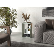 Mesa de Noche Evert, Agave y Fresno Europeo, con diseño moderno y espacio para ubicar objetos