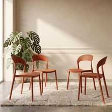 Set de 4 Sillas Patrick, Color Terracota, con Espaldar y Diseño Moderno