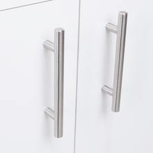 Organizador Multiusos Deneb, Blanco y Café Claro, con Dos Puertas Batientes ZF