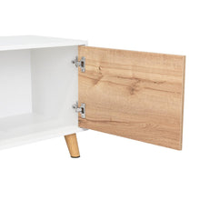 Mesa para Tv Tory, Blanco Nevado y Café Claro, con dos Puertas y Entrepaño