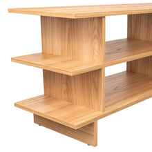 Mesa para TV Peralta, Fresno Europeo, con espacio para TV hasta 50''