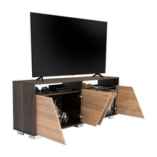Mesa Para Tv Orus, Fresno Europeo y Nogal, con Espacio Para Televisor de 70 Pulgadas