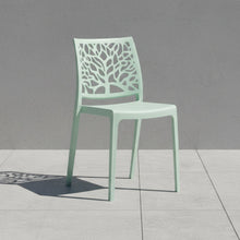 Silla Harlem, Azul Claro, Con espaldar en forma de árbol y diseño minimalista