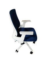 Silla de Escritorio Ejecutiva Atenas, Azul y Blanco, con Cómodo Espaldar y Rodachinas