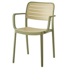 Set de 2 Sillas con Brazos Carolina, Verde Olivo y Beige, y Espaldar de Líneas Horizontales
