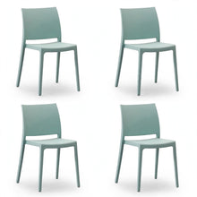 Set de 4 Sillas Soho, Azul Claro, con Espaldar Cerrado y Diseño Minimalista