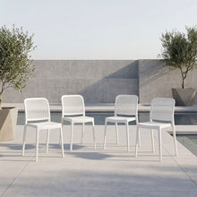 Silla Bronx , Blanco, Con espaldar en cuadrados y diseño minimalista X4