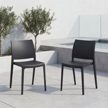 Silla Soho, Negro, Con espaldar cerrado y diseño minimalista X2